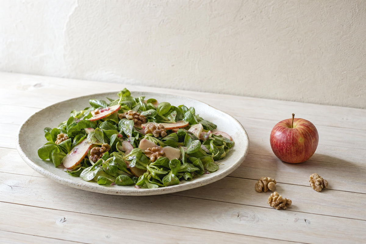Feldsalat mit Himbeeressig-Vinaigrette